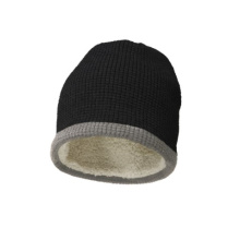 Luxury beanie with teddy lining - Topgiving